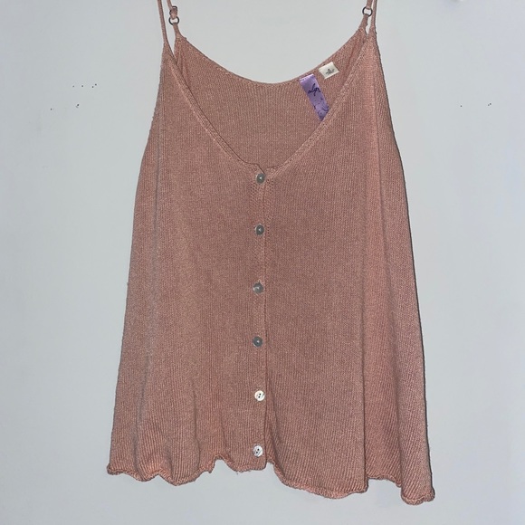 Francesca’s Light Pink Tank - Picture 1 of 3